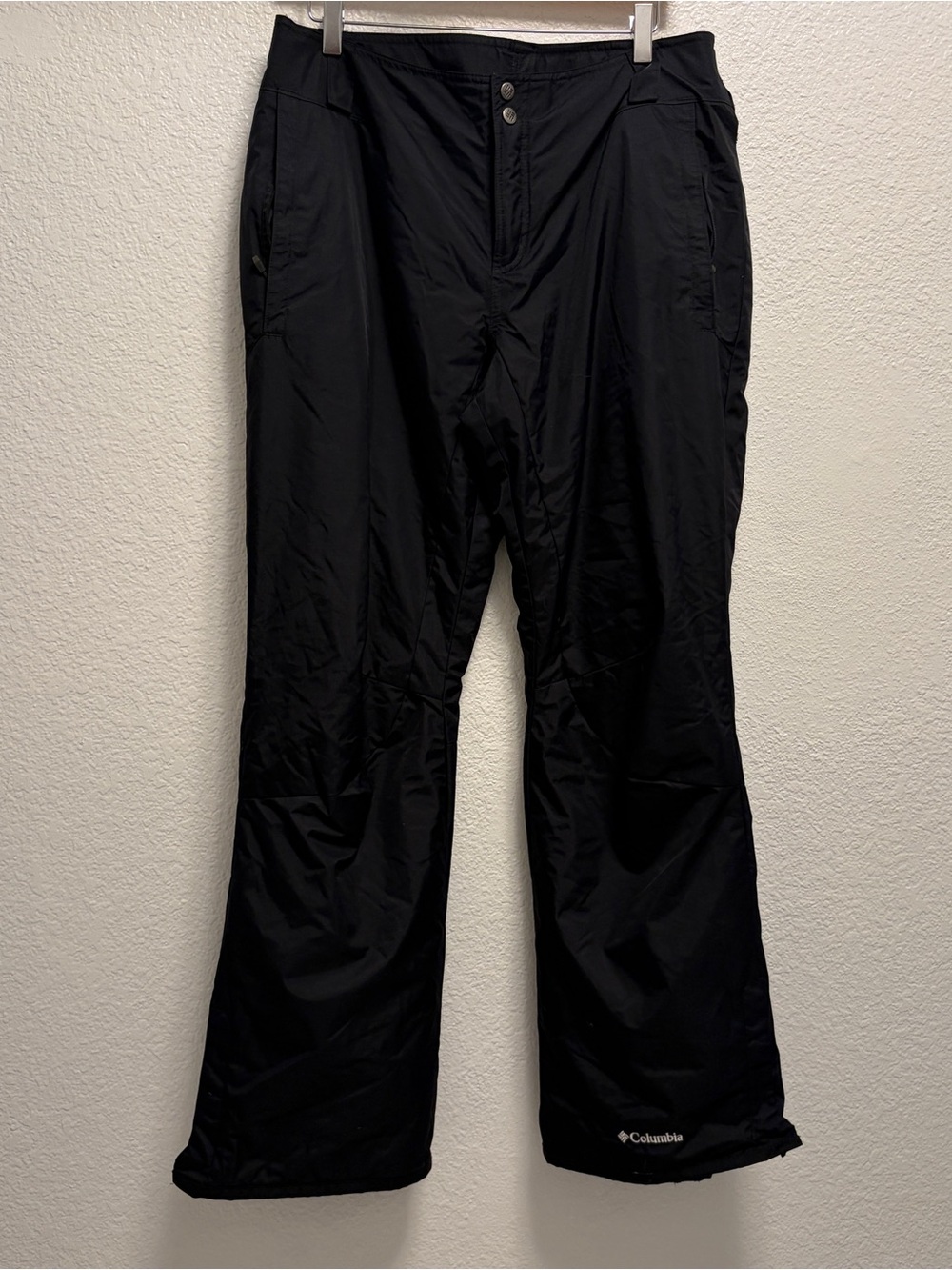 Columbia Men’s Black Snow Pants Size Large Fleece lined.